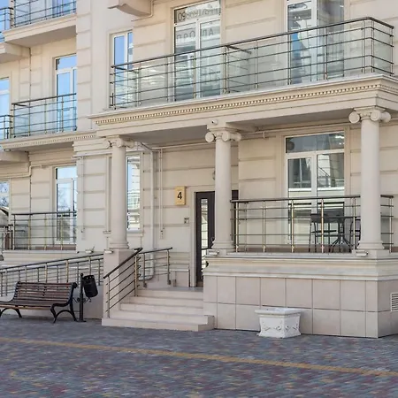 Sea Pearl Apartment *