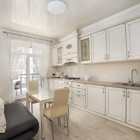 Sea Pearl Apartment *